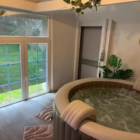 Villa Domaine Au Fil Du Temps Ohey